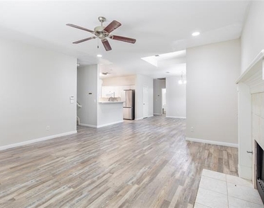 1801 Fern Court - Photo Thumbnail 2