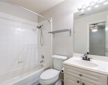 1801 Fern Court - Photo Thumbnail 16