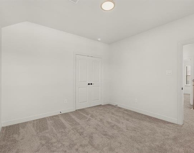 818 Monza Drive - Photo Thumbnail 20