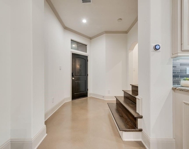 5113 Vandelia Street - Photo Thumbnail 26