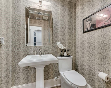 5113 Vandelia Street - Photo Thumbnail 25