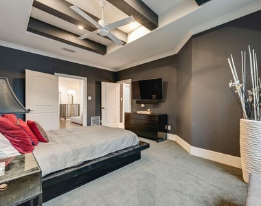 5113 Vandelia Street - Photo Thumbnail 16