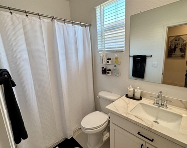 25277 N 155th Drive - Photo Thumbnail 12