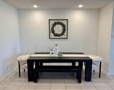 25277 N 155th Drive - Photo Thumbnail 5