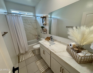 25277 N 155th Drive - Photo Thumbnail 14