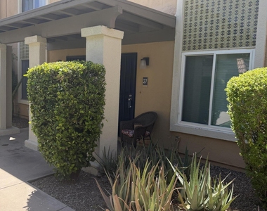 601 E Palo Verde Drive - Photo Thumbnail 25