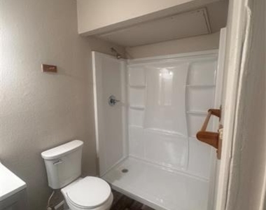 5528 Gibson Drive - Photo Thumbnail 4