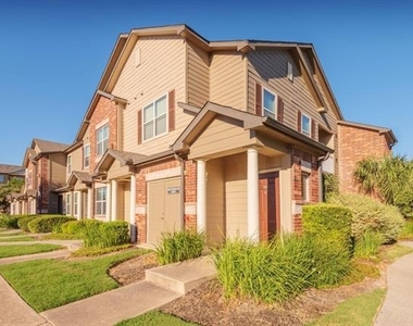 12101 Dessau Road - Photo Thumbnail 1