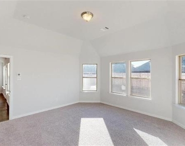1716 Yellowthroat Drive - Photo Thumbnail 10