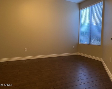 1701 E Colter Street - Photo Thumbnail 4