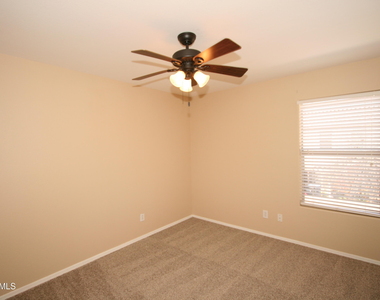 12826 W Windsor Avenue - Photo Thumbnail 17