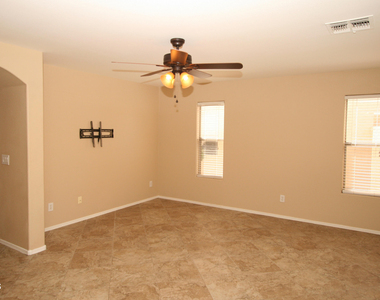 12826 W Windsor Avenue - Photo Thumbnail 6