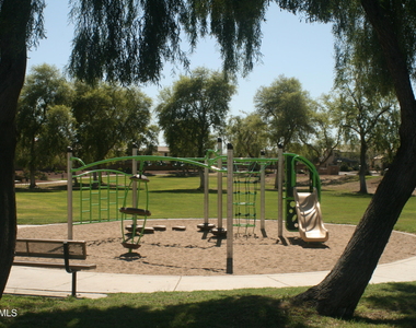 12826 W Windsor Avenue - Photo Thumbnail 23
