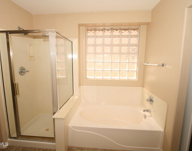 12826 W Windsor Avenue - Photo Thumbnail 11