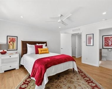 9805 Airline Road - Photo Thumbnail 11