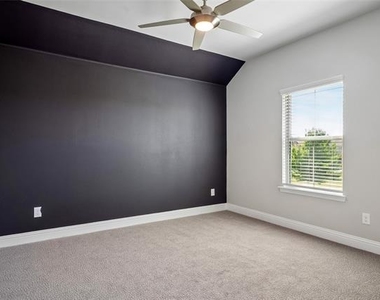 4862 Campbell Cove - Photo Thumbnail 18