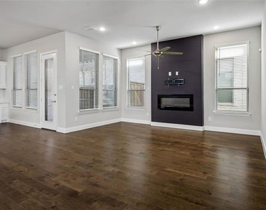 4862 Campbell Cove - Photo Thumbnail 4
