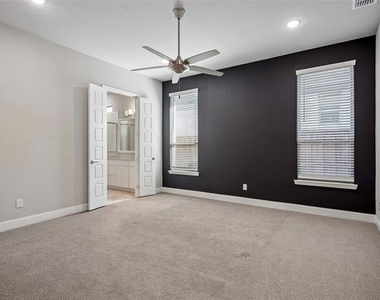 4862 Campbell Cove - Photo Thumbnail 11