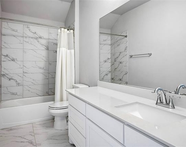 4862 Campbell Cove - Photo Thumbnail 20