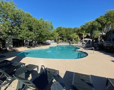 600 W Grove Parkway - Photo Thumbnail 27