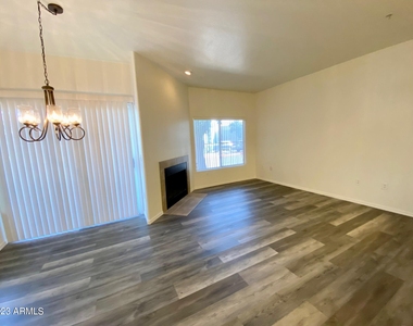 600 W Grove Parkway - Photo Thumbnail 18