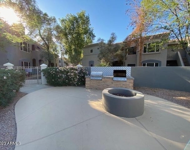 600 W Grove Parkway - Photo Thumbnail 30