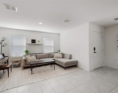 6611 Coulter Drive - Photo Thumbnail 2