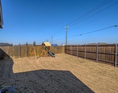 6611 Coulter Drive - Photo Thumbnail 14
