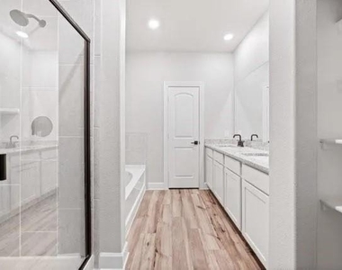 2024 Brentwood Drive - Photo Thumbnail 22