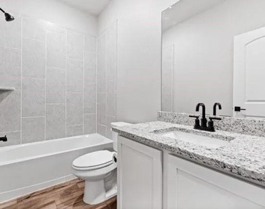 2024 Brentwood Drive - Photo Thumbnail 9