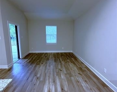 2024 Brentwood Drive - Photo Thumbnail 18