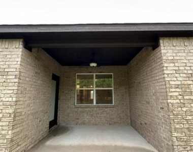 2024 Brentwood Drive - Photo Thumbnail 38