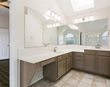 4149 Creekmeadow Drive - Photo Thumbnail 17