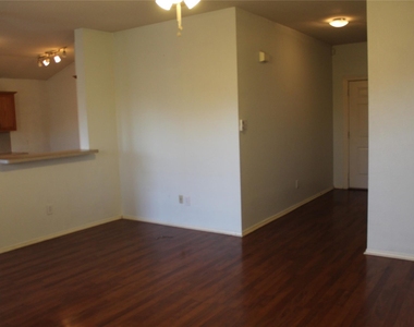 508 Quartz Street - Photo Thumbnail 6