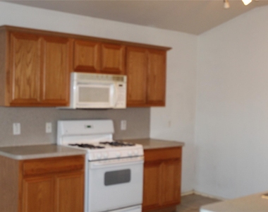 508 Quartz Street - Photo Thumbnail 1