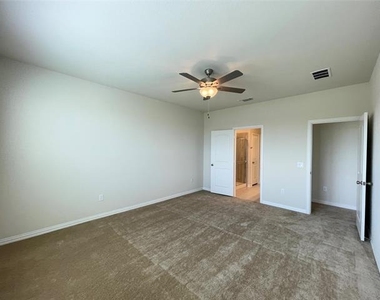 1805 Nelson Street - Photo Thumbnail 15