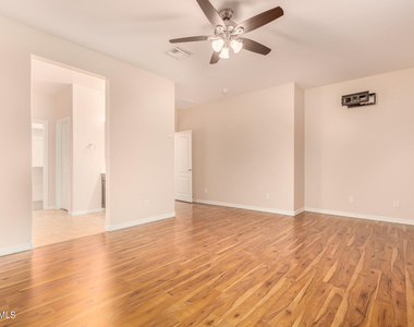 1008 W Deoni Trail - Photo Thumbnail 16