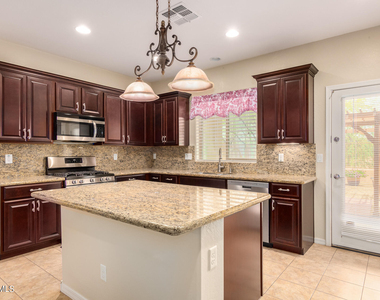 1008 W Deoni Trail - Photo Thumbnail 9