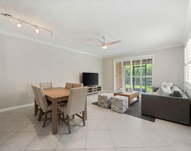 11789 Saint Andrews Place - Photo Thumbnail 10