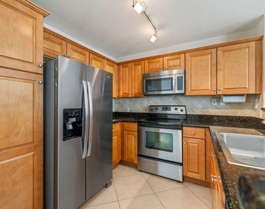 11789 Saint Andrews Place - Photo Thumbnail 9