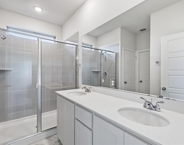 3311 Dahlia Drive - Photo Thumbnail 12