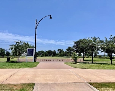 7506 Coronado Drive - Photo Thumbnail 18