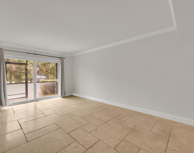 490 Nw 20th Street - Photo Thumbnail 9