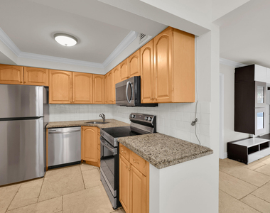 490 Nw 20th Street - Photo Thumbnail 7