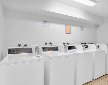 490 Nw 20th Street - Photo Thumbnail 23