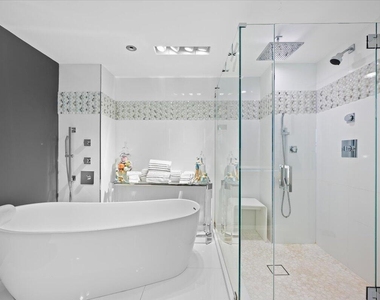 5280 N Ocean Drive - Photo Thumbnail 21