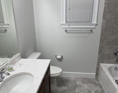 4685 Estates Circle - Photo Thumbnail 27