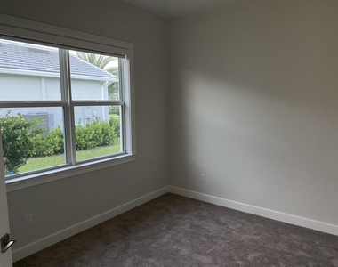 4685 Estates Circle - Photo Thumbnail 29