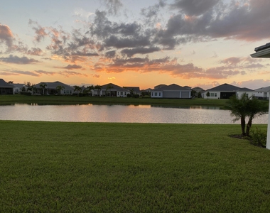 4685 Estates Circle - Photo Thumbnail 14
