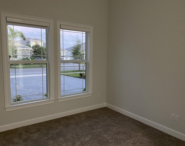 4685 Estates Circle - Photo Thumbnail 36